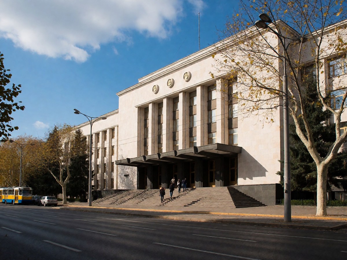 Велислава Петрова и Анита Орбан откриха изложба за къщата музей Лайош Кошут